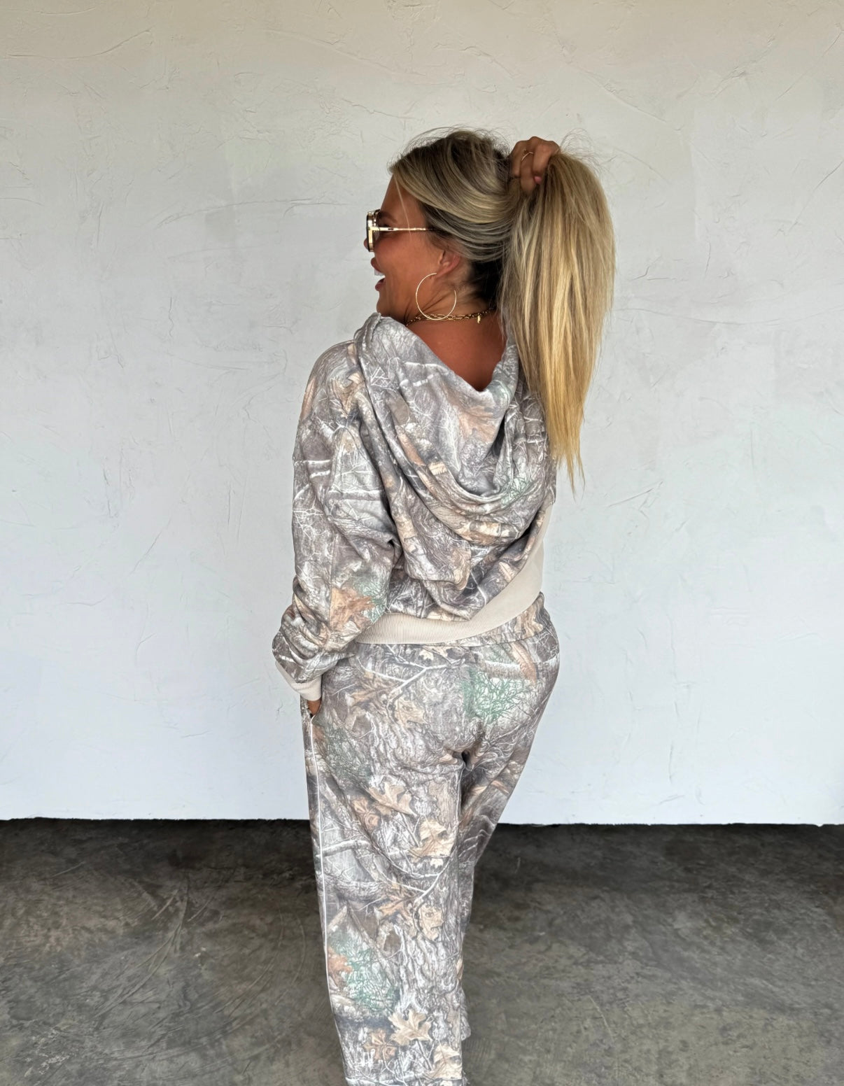 CAMO EASY DOES IT PULLOVER