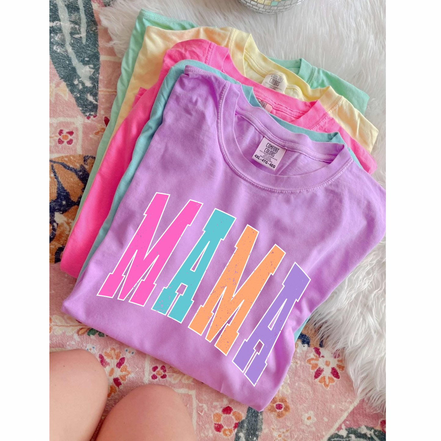 Mama summer colors graphic tee