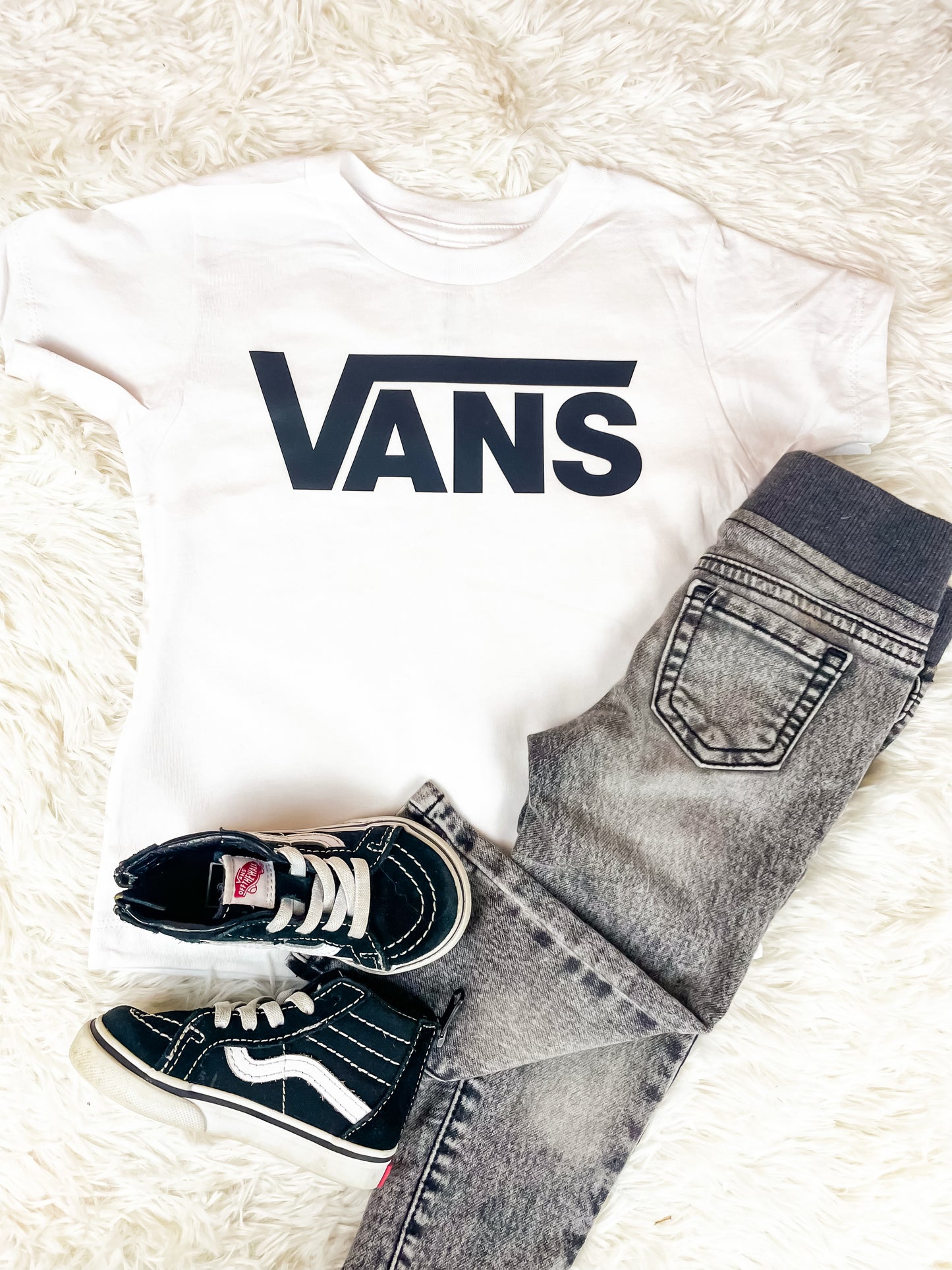 V a n s Tee