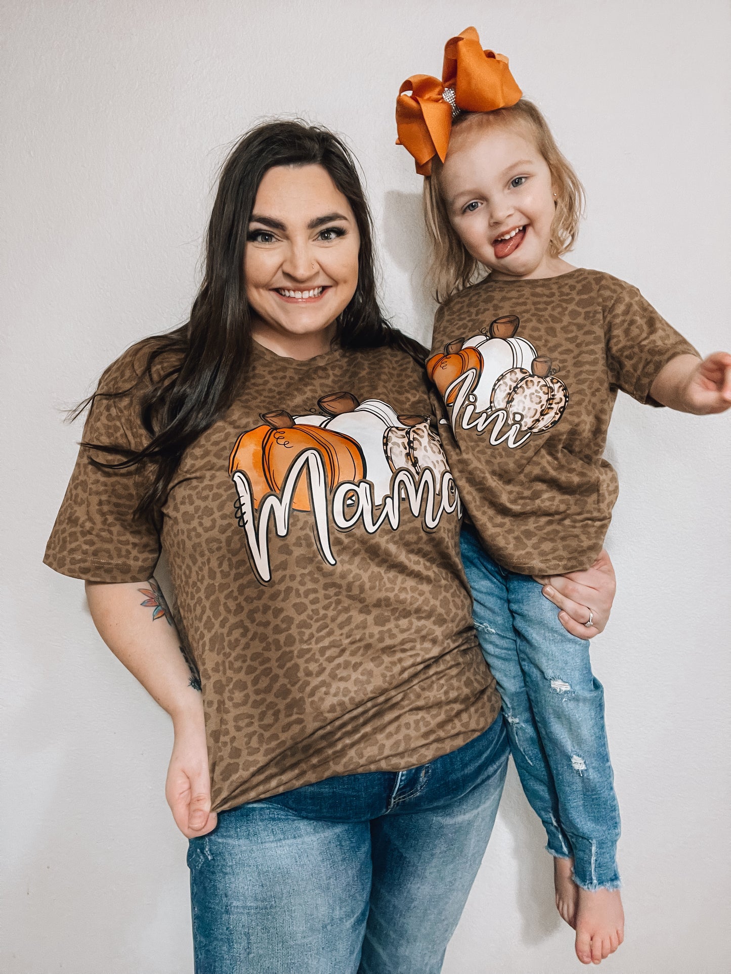 Mama + Mini Leopard Pumpkin Graphic Tee