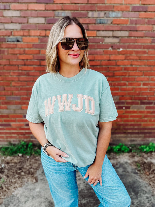 WWJD puff tee